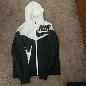 Nike Wind Breaker Jacket
